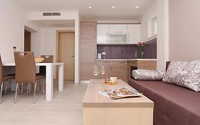 Apartments Hermes